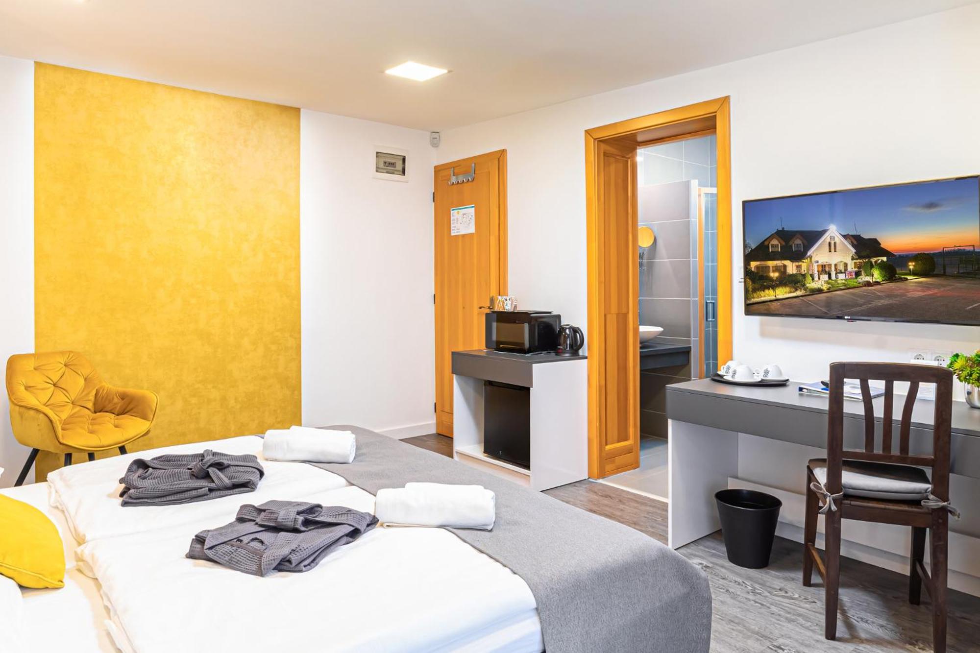 Rigotanya Relax & Wellness Panzio Buekfuerdo酒店 外观 照片