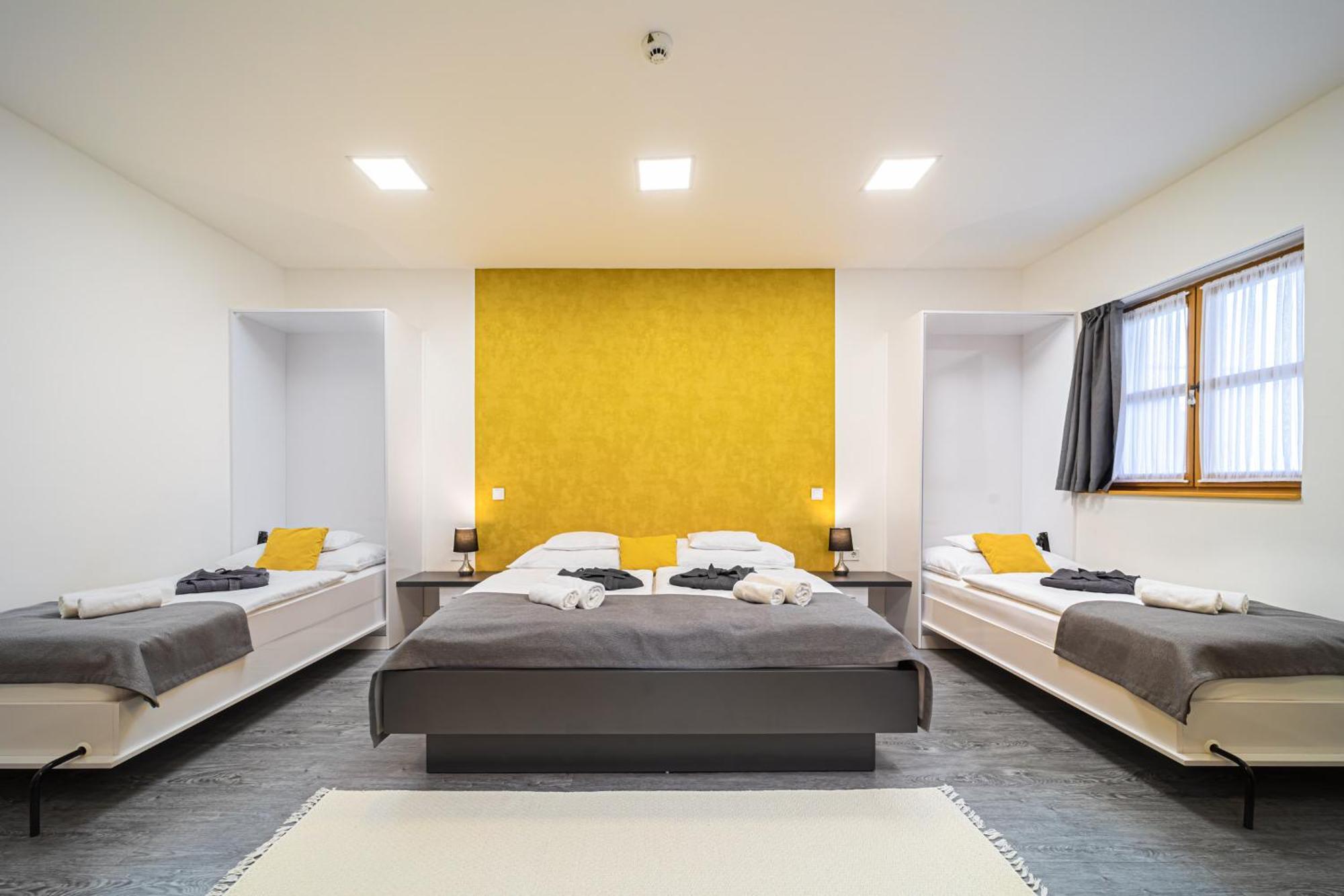 Rigotanya Relax & Wellness Panzio Buekfuerdo酒店 外观 照片